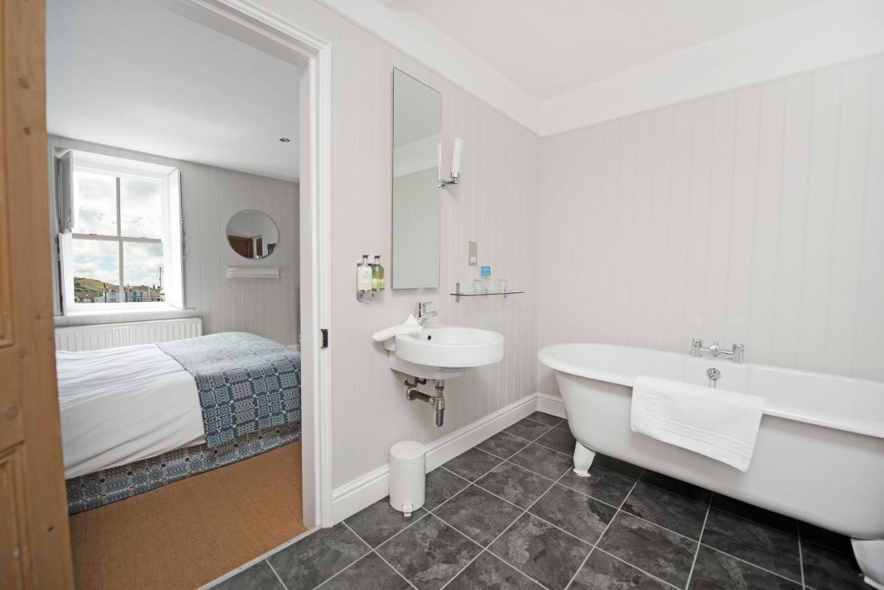 Harbourmaster Hotel Aberaeron Εξωτερικό φωτογραφία